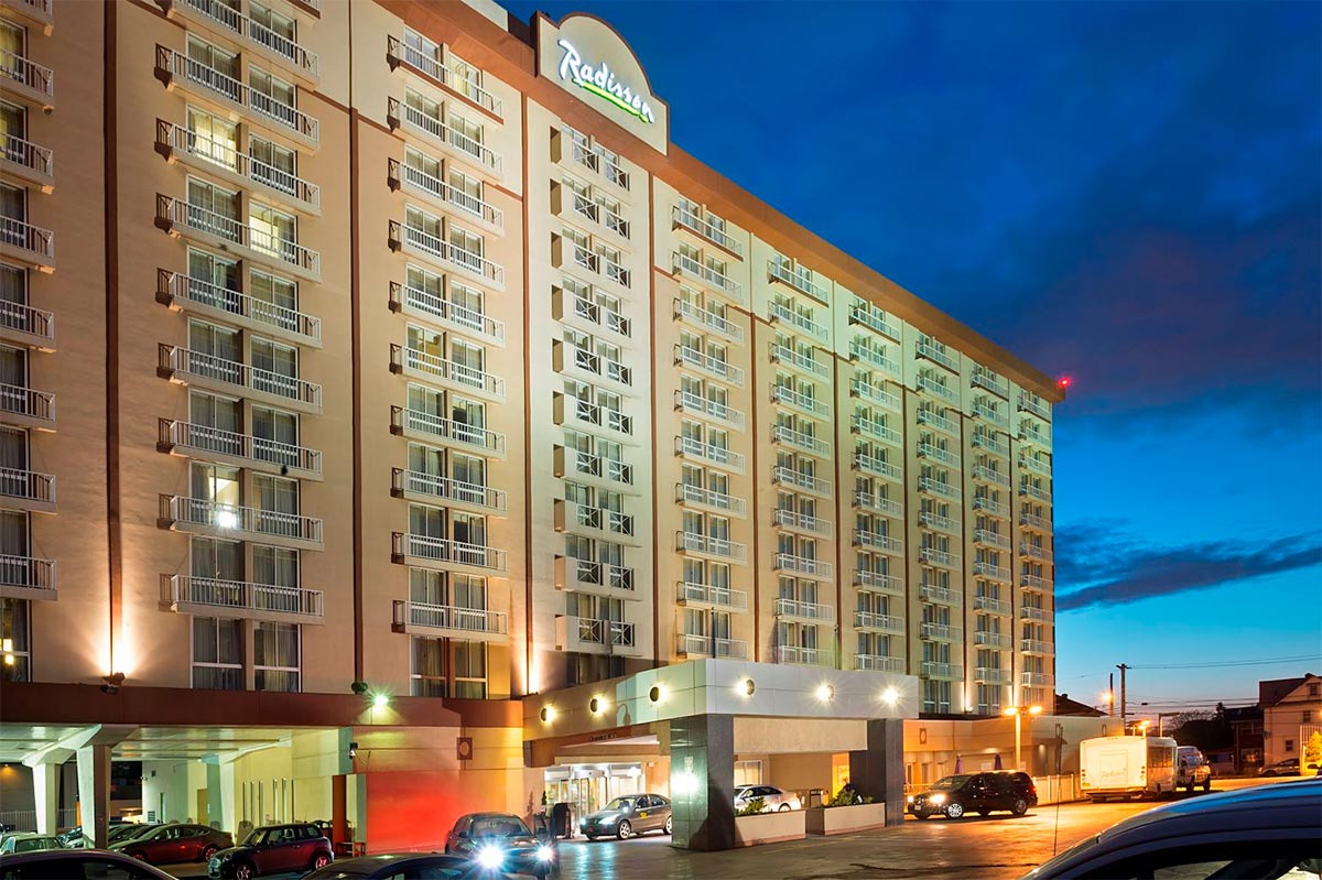 Radisson Hotel JFK Airport