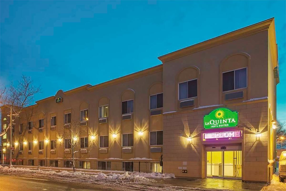 La Quinta Inn & Suites JFK Airport